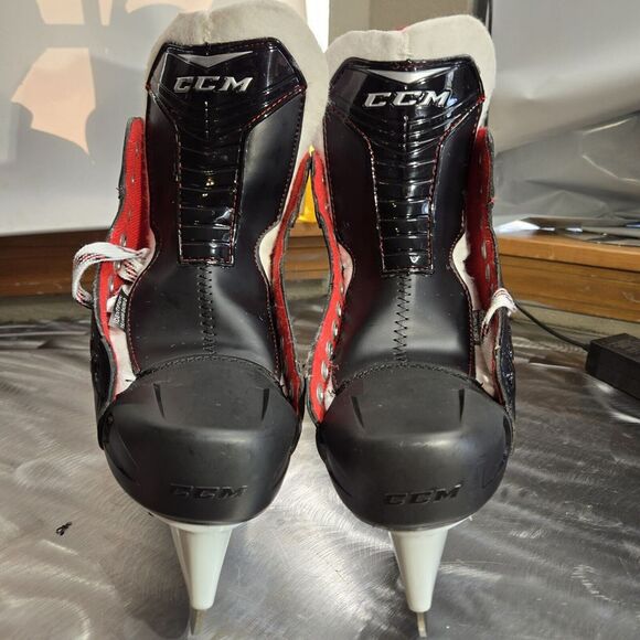 CCM Jet Speed SB Pro Ice Hockey Skates Intermediate Size 5 CM 24.2 NEW - Picture 12 of 12